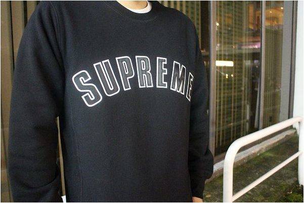15AW奇跡の入荷！！SUPREME（シュプリーム）ロゴスウェット入荷