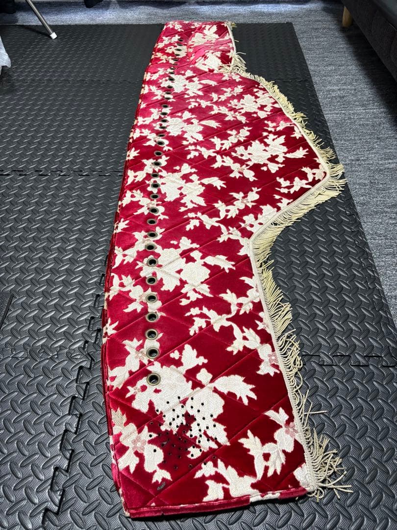 グランドプロフィア用 ダッシュマット ネオプリンセス 禁煙車 - メルカリ