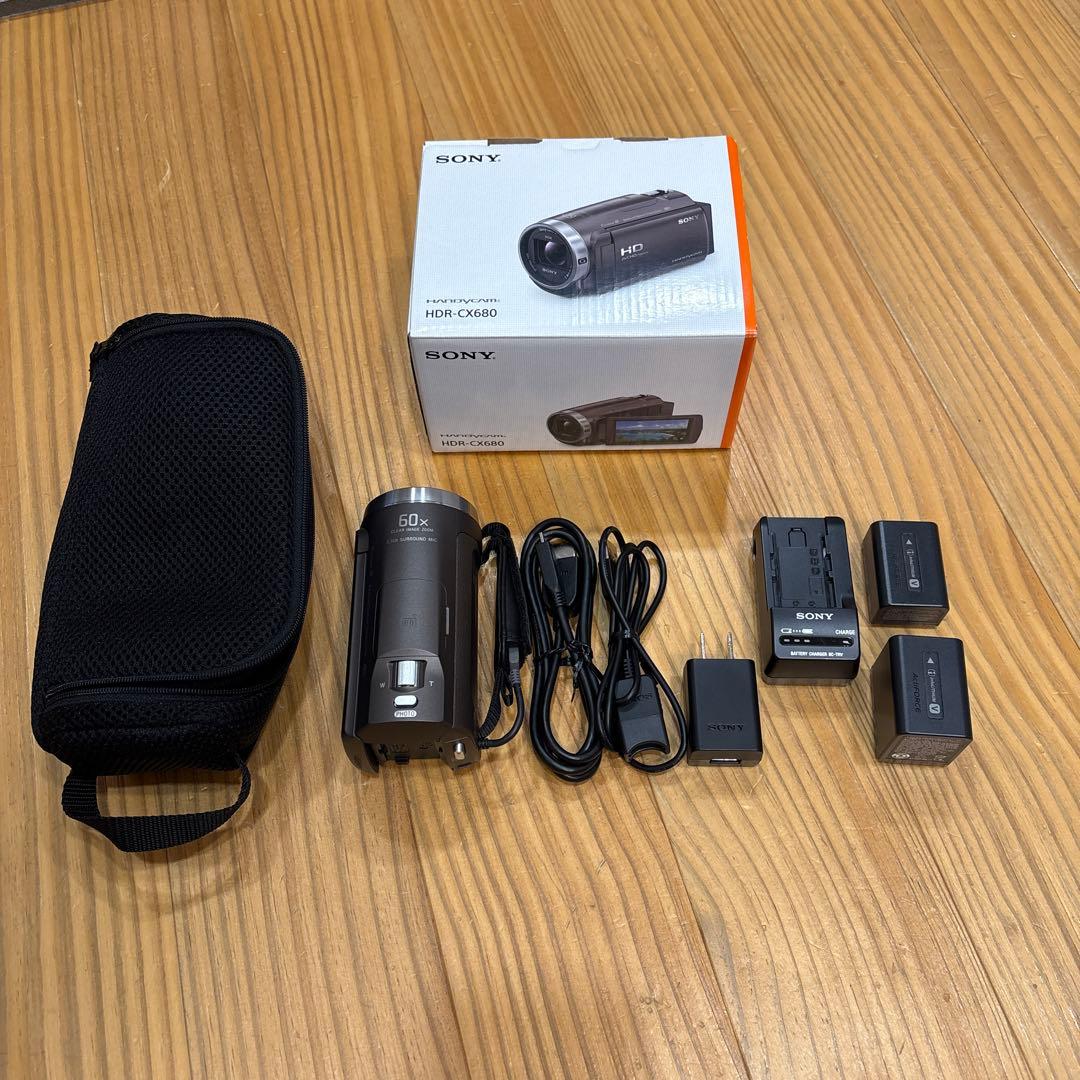 SONY HDR-CX680 ビデオカメラ 本体&バッテリー&スタンド　セット ソニー ビデオカメラ HDR-CX680 ホワイト 予備バッテリーセット